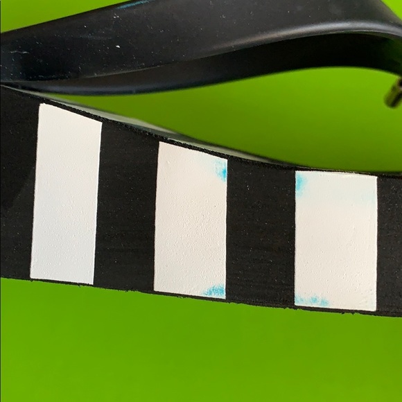 Kate Spade Rhett Black & White Wedge flip flops - Picture 6 of 8